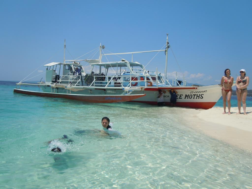 Wellbeach Dive Resort Zamboanguita  Exterior photo