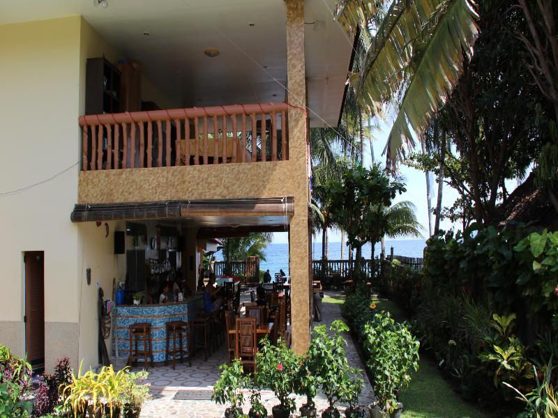 Wellbeach Dive Resort Zamboanguita  Exterior photo